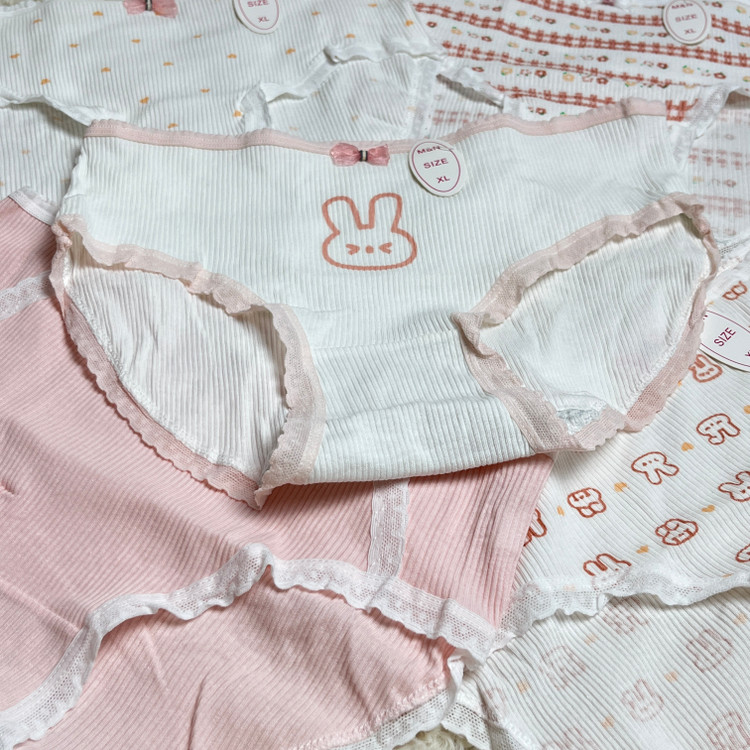 شورت طرح خرگوش