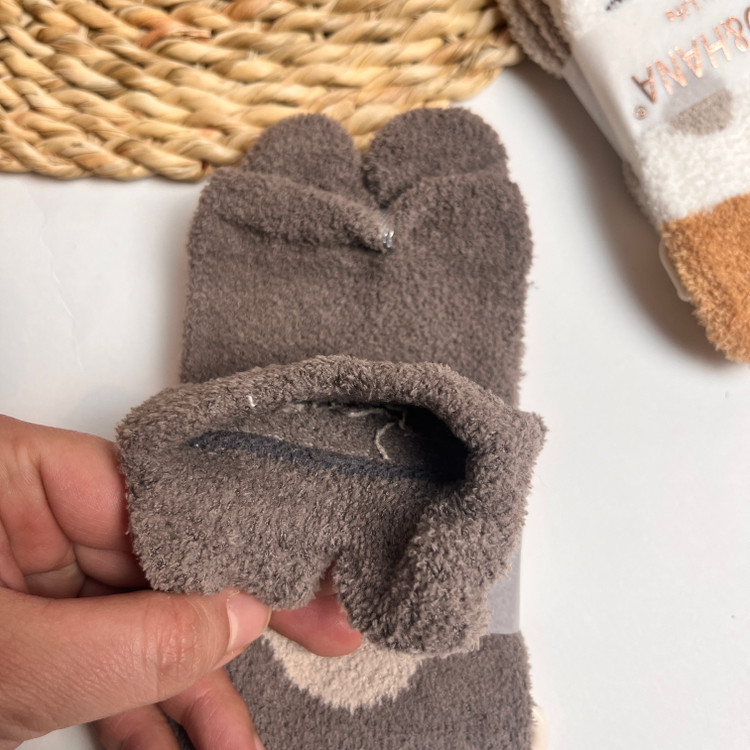 جوراب زنانه