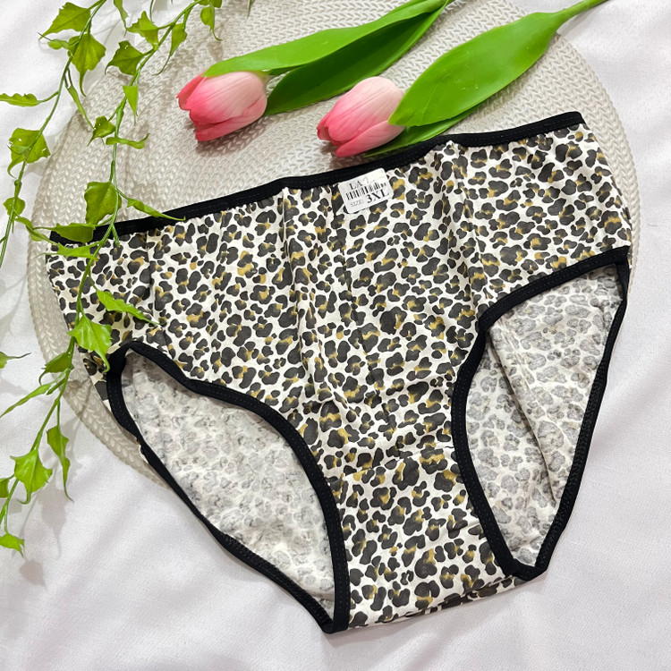تصویر شورت زنانه وارداتی Lady / سایز XXXL - فروشگاه زیرخونه