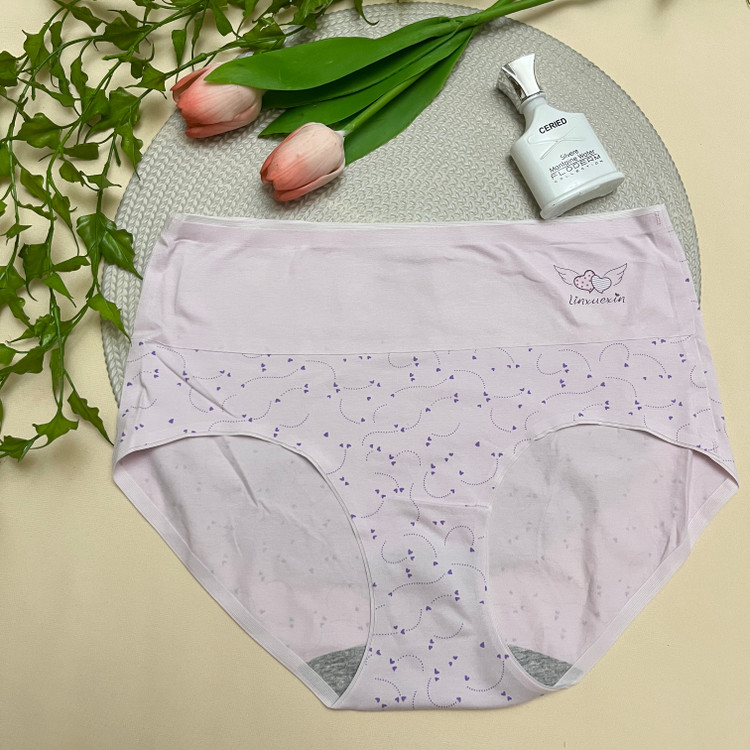 شورت وارداتی زنانه رنگ پاستلی طرح خال خالی / 2XL