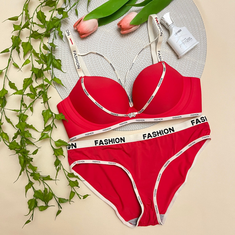 ست شورت و سوتین جک دار لیزری هارنس دار زنانه fashion کاپ B / سایزبندی 80 تا ۹۰
