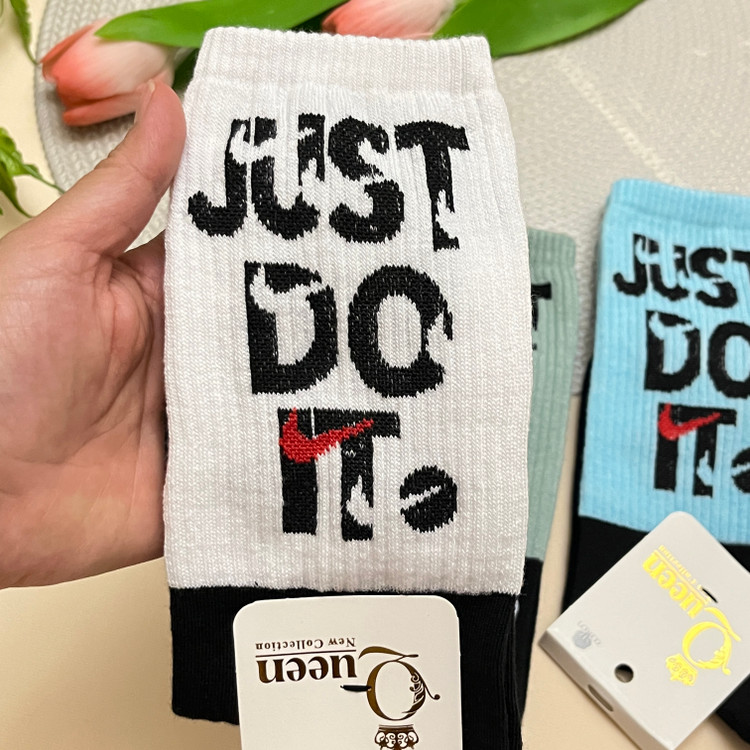 جوراب اسپورت مردانه و زنانه ساق بلند طرح just do it| فری سایز ۳۶ تا ۴۳