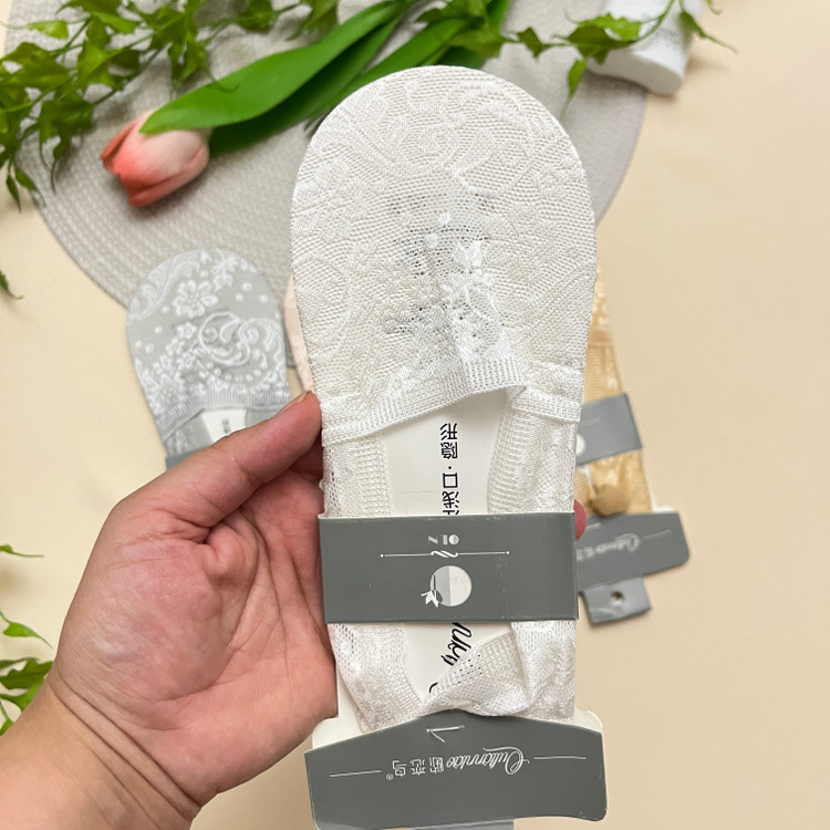 جوراب کالج دور ژله ای کف استپ طرح سنتی وارداتی