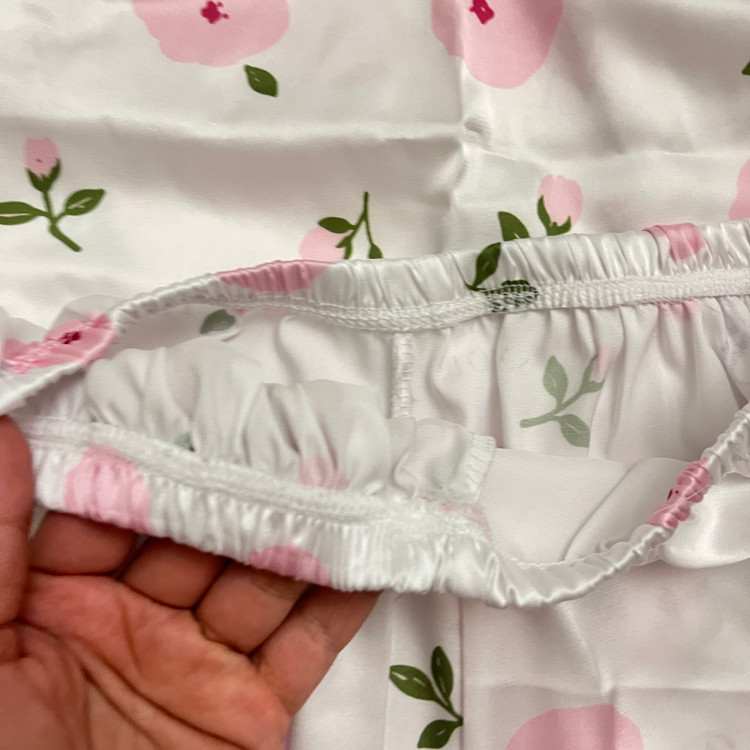 ست 3 تیکه تاپ شورتک زنانه به همراه کش مو جنس ساتن | free size