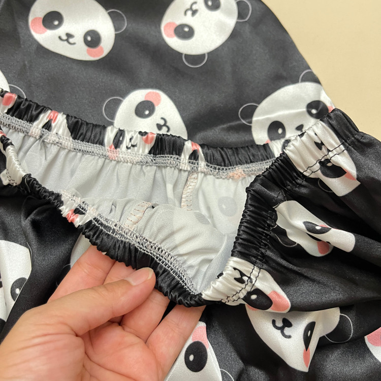 ست 3 تیکه تاپ شورتک زنانه به همراه کش مو طرح فانتزی جنس ساتن | free size