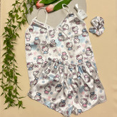 ست 3 تیکه تاپ شورتک زنانه به همراه کش مو طرح فانتزی جنس ساتن | free size