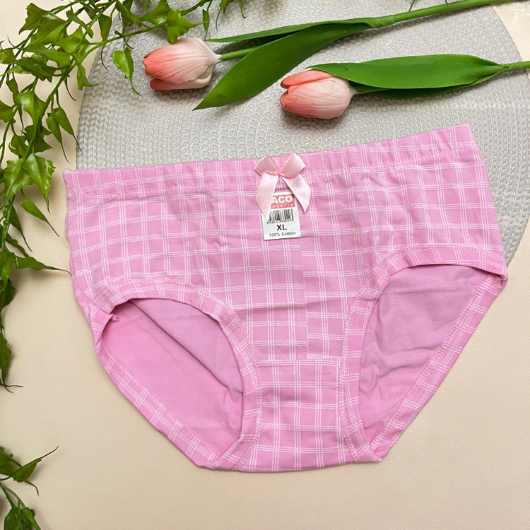 شورت زنانه وارداتی کش پهن تم صورتی ملیح برند معروف و باکیفیت لاکو Laco / سایز XL - XXL - XXXL