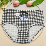 شورت زنانه فانتزی وارداتی با تم مشکی از برند معروف و باکیفیت چی چی Chi Chi / سایز L-XL-XXL-XXXL