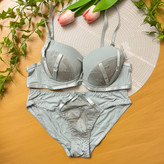 ست شورت و سوتین زنانه وارداتی push up اسفنجی جک دار فنر دار کاپ B / سایزبندی 85 تا 100 / مناسب 75 تا 85