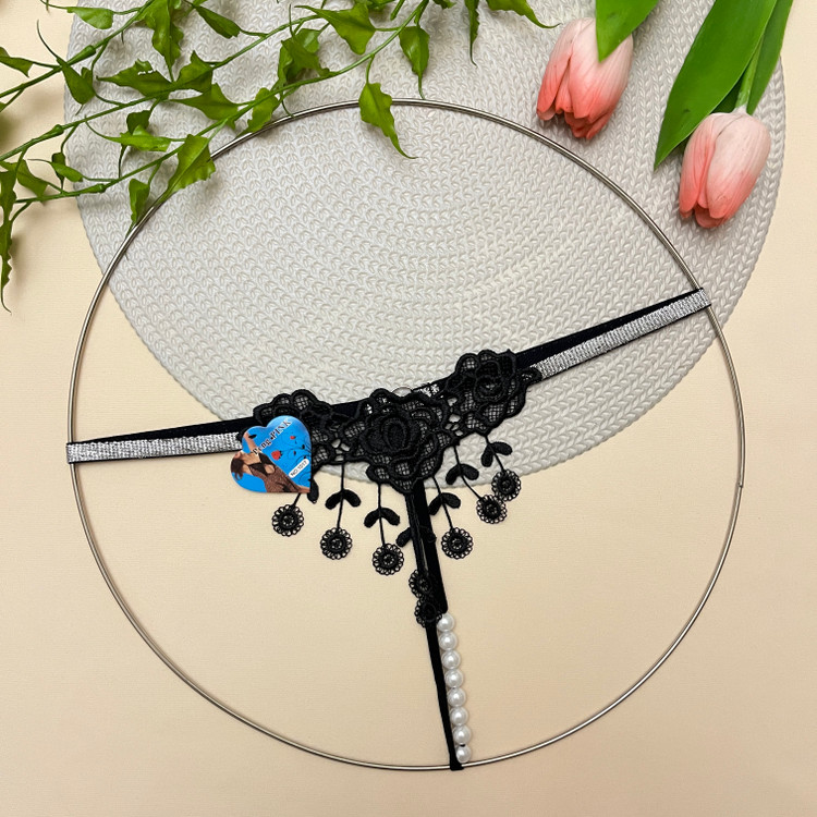 شورت زنانه لامبادا طرح گل و مروارید وارداتی / free size